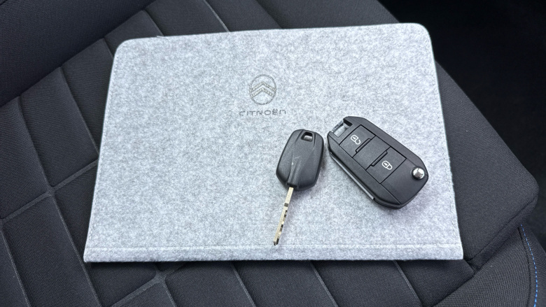 Citroen C3 83kW Plus 44kWh 5dr Auto Electric Hatchback